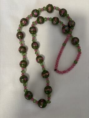Vintage Antique Green Venetian Murano Wedding Cake Fiorato Glass Necklace Long